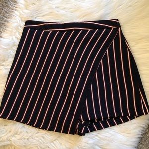 LUSH Womens Navy Blue Red White Striped Skirt Pants / Skort Shorts